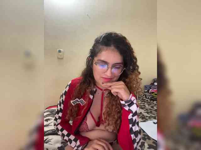 LuanaPowerful webcam