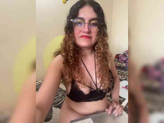 LuanaPowerful webcam