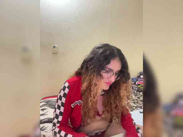 LuanaPowerful webcam