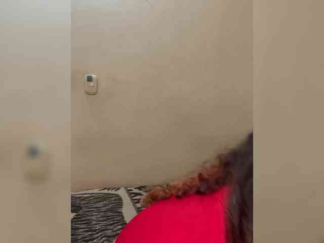 LuanaPowerful webcam