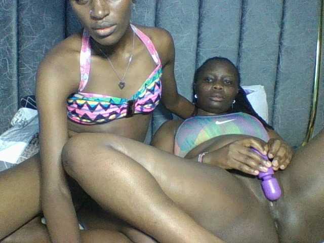 Panthers4-1 live room