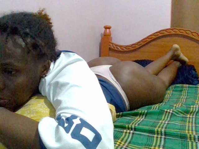 cutelizah's BongaCams show and profile