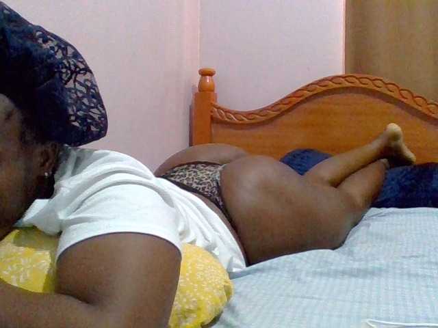 cutelizah's BongaCams show and profile