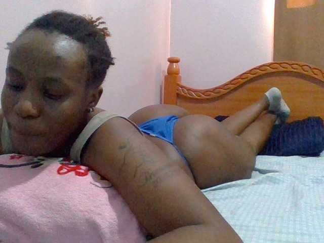 cutelizah's BongaCams show and profile