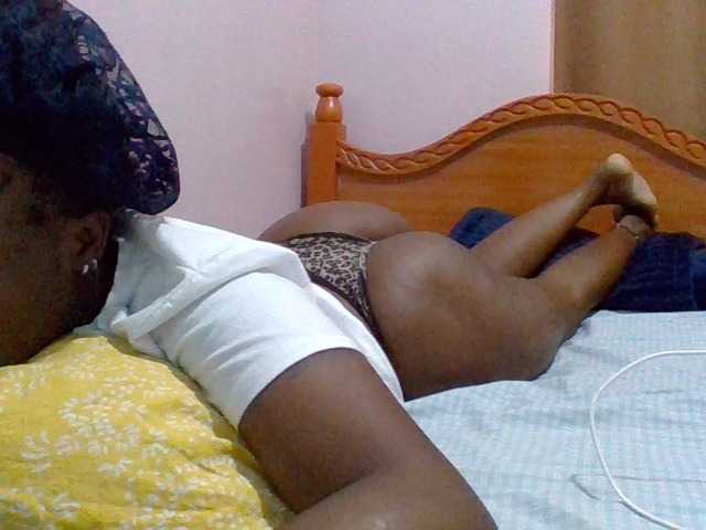 cutelizah's BongaCams show and profile