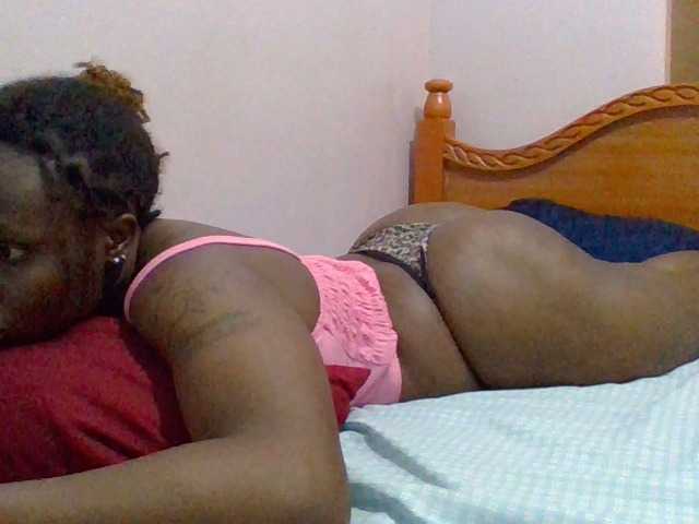 cutelizah's BongaCams show and profile