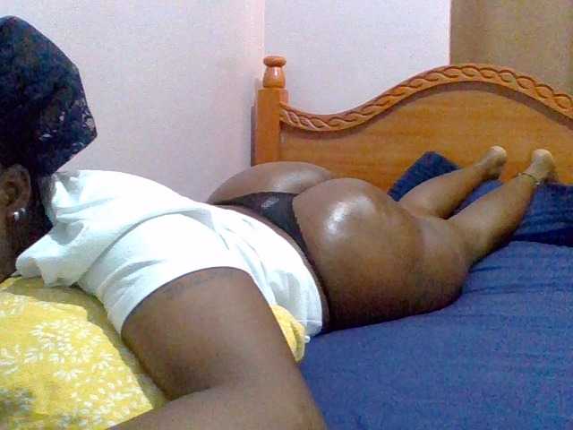 cutelizah's BongaCams show and profile