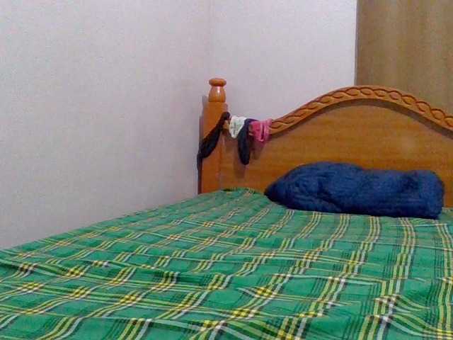 cutelizah's BongaCams show and profile