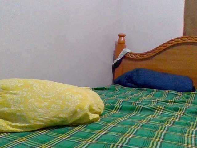 cutelizah's BongaCams show and profile