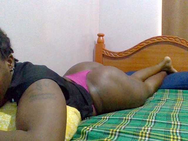 cutelizah's BongaCams show and profile