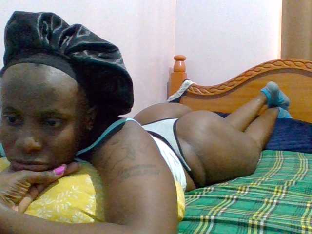 cutelizah's BongaCams show and profile