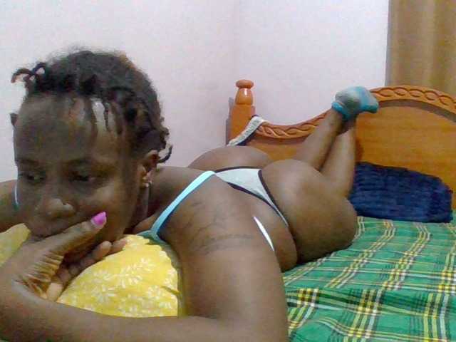 cutelizah's BongaCams show and profile