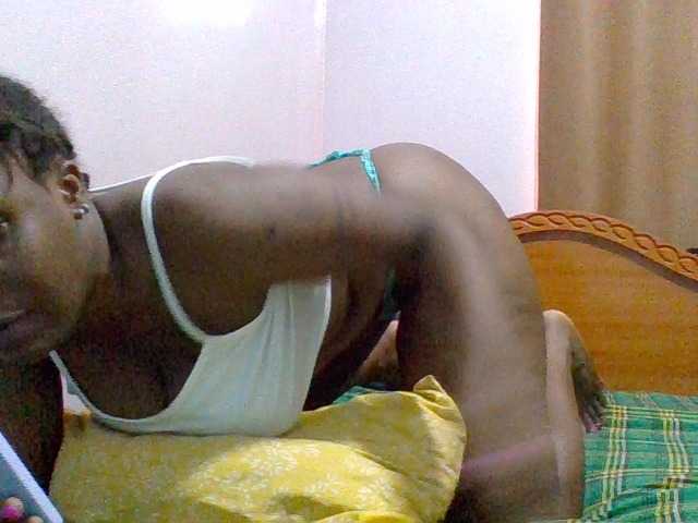 cutelizah's BongaCams show and profile