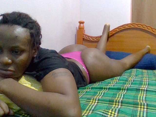 cutelizah's BongaCams show and profile