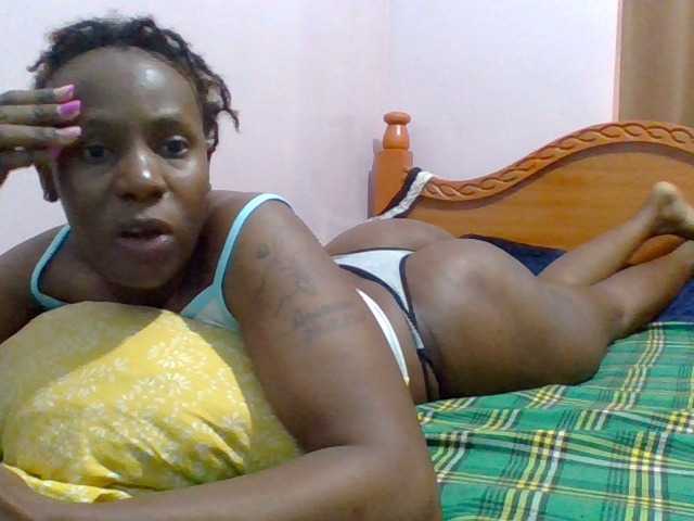 cutelizah's BongaCams show and profile