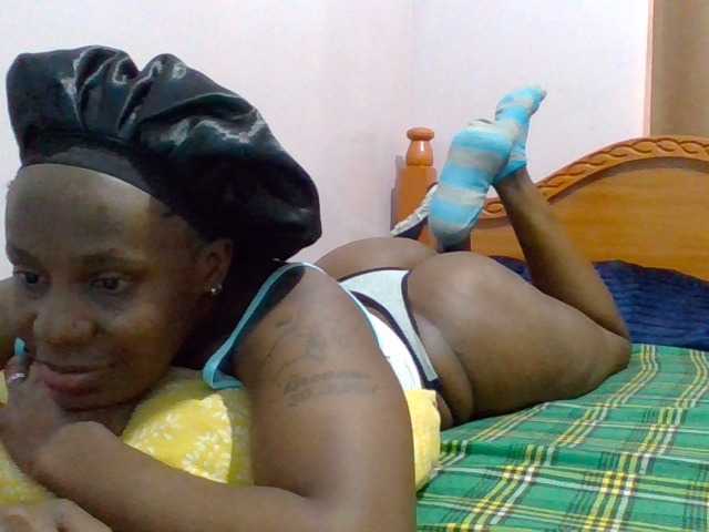 cutelizah's BongaCams show and profile