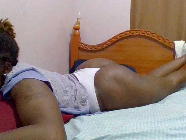 cutelizah's BongaCams show and profile