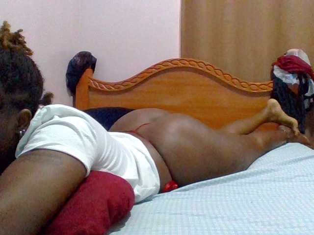 cutelizah's BongaCams show and profile