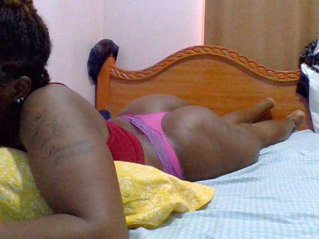 cutelizah's BongaCams show and profile