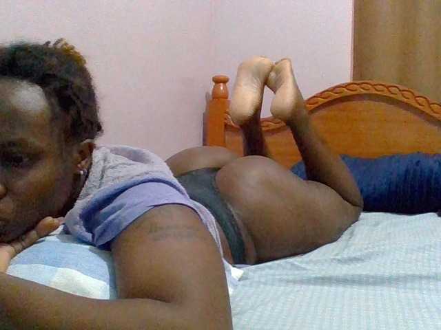 cutelizah's BongaCams show and profile