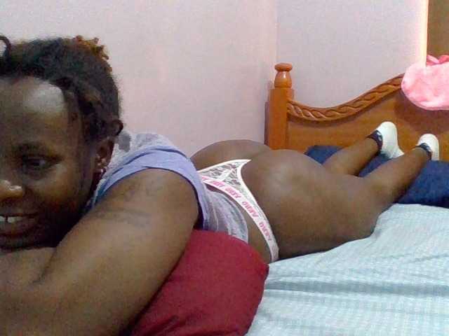 cutelizah's BongaCams show and profile