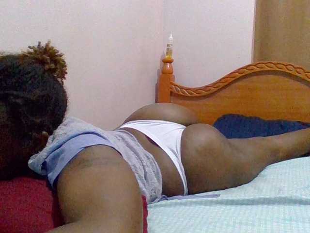 cutelizah's BongaCams show and profile