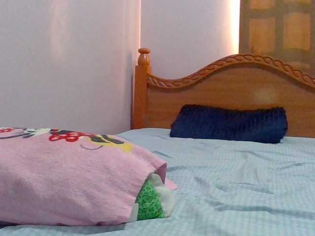 cutelizah's BongaCams show and profile