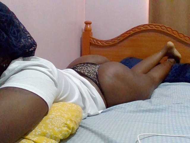 cutelizah's BongaCams show and profile