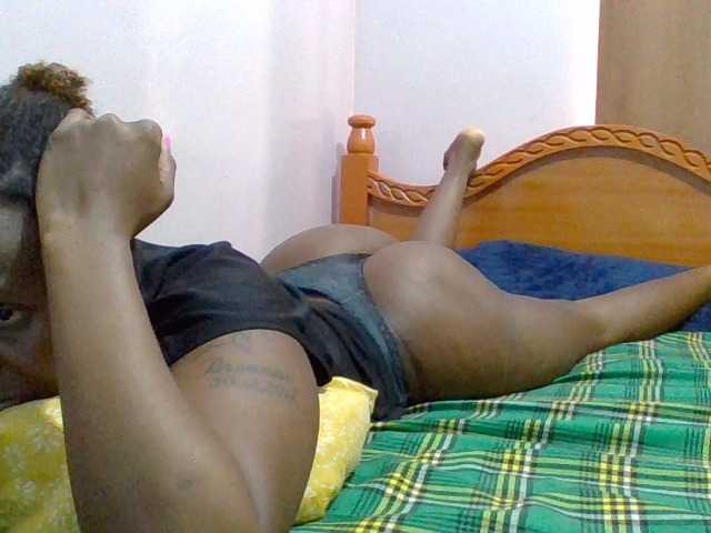 cutelizah's BongaCams show and profile