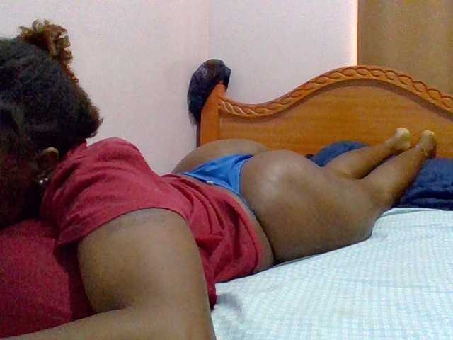 cutelizah's BongaCams show and profile