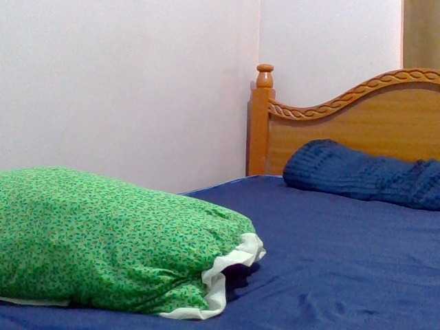 cutelizah's BongaCams show and profile