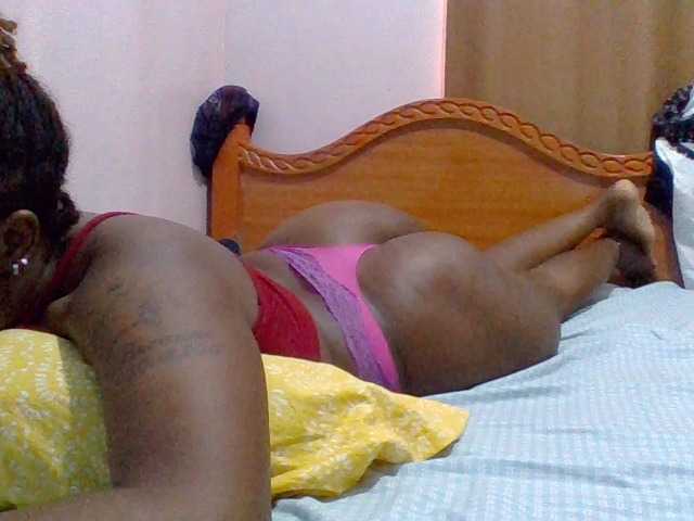 cutelizah's BongaCams show and profile