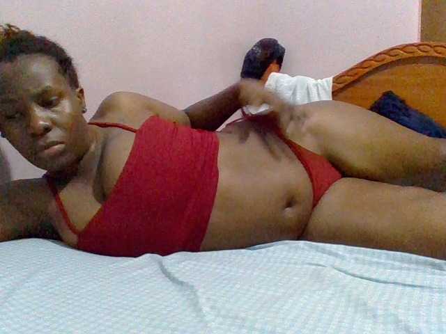 cutelizah's BongaCams show and profile