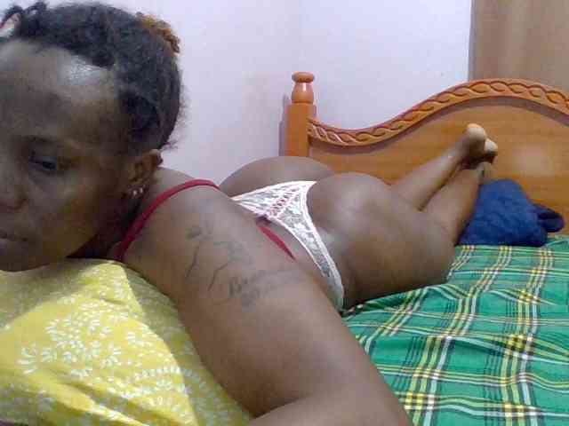 cutelizah Live Webcam on BongaCams