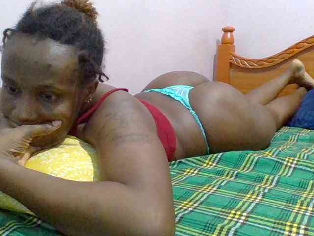 cutelizah Live Webcam on BongaCams