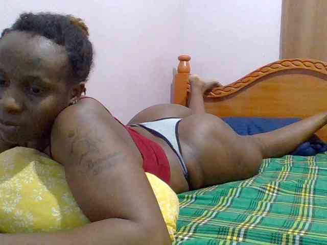 cutelizah Live Webcam on BongaCams