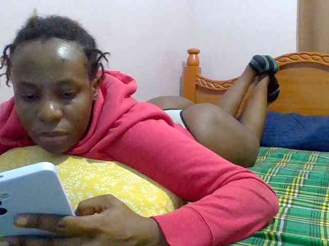 cutelizah Live Webcam on BongaCams