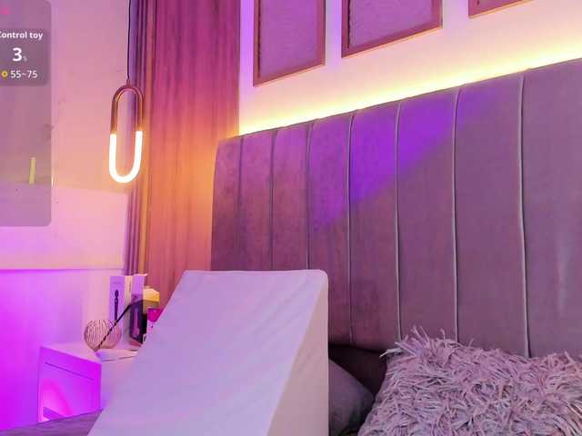 AstraBelova's BongaCams show and profile