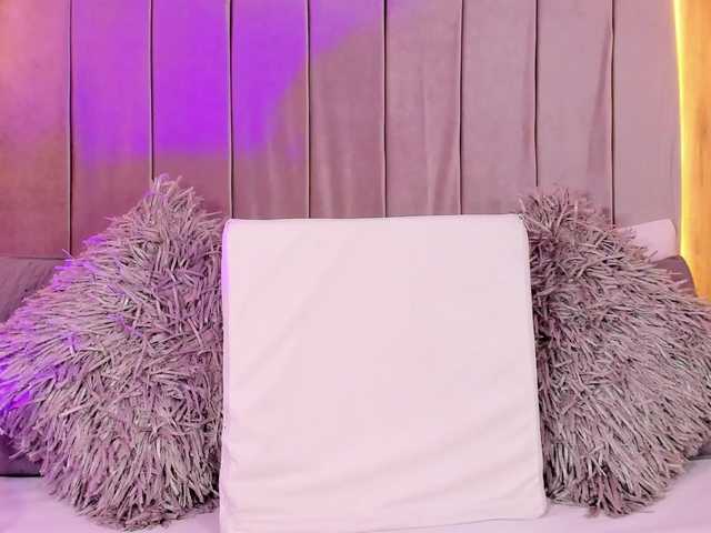 AstraBelova's BongaCams show and profile