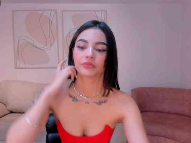 CarolineEvans webcam