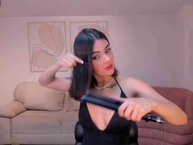 CarolineEvans webcam