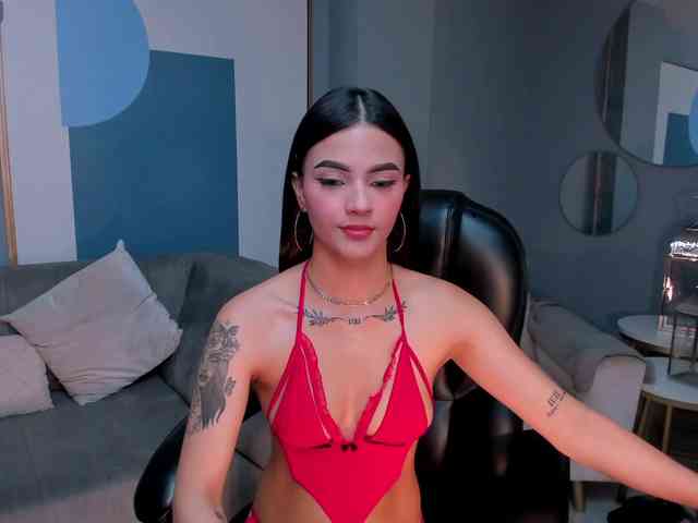 CarolineEvans webcam