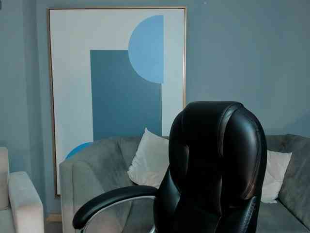 CarolineEvans webcam