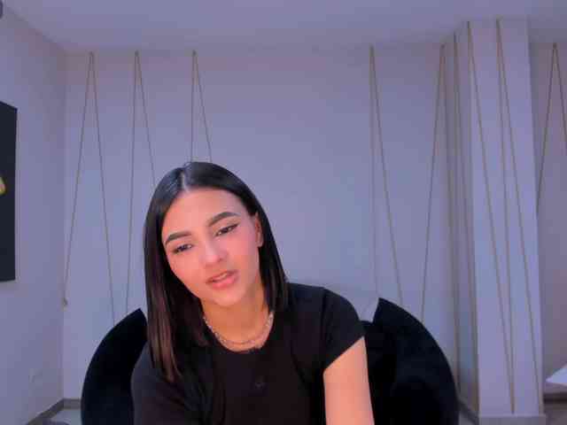 CarolineEvans webcam