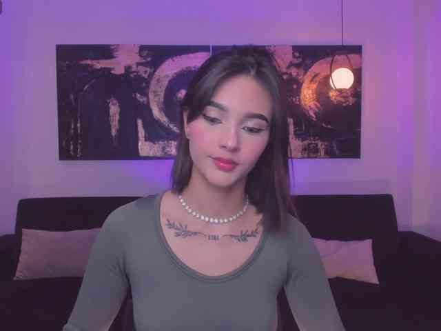 CarolineEvans webcam