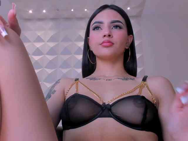 CarolineEvans webcam