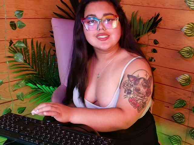 Mikaela-Joness webcam