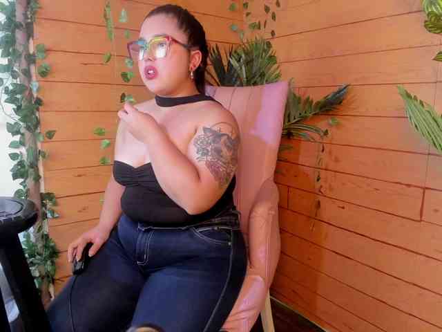 Mikaela-Joness webcam