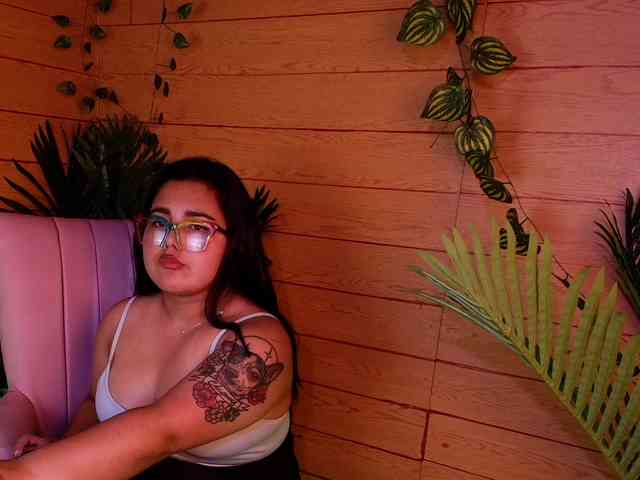 Mikaela-Joness webcam