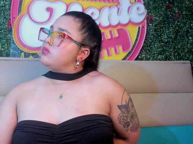 Mikaela-Joness webcam